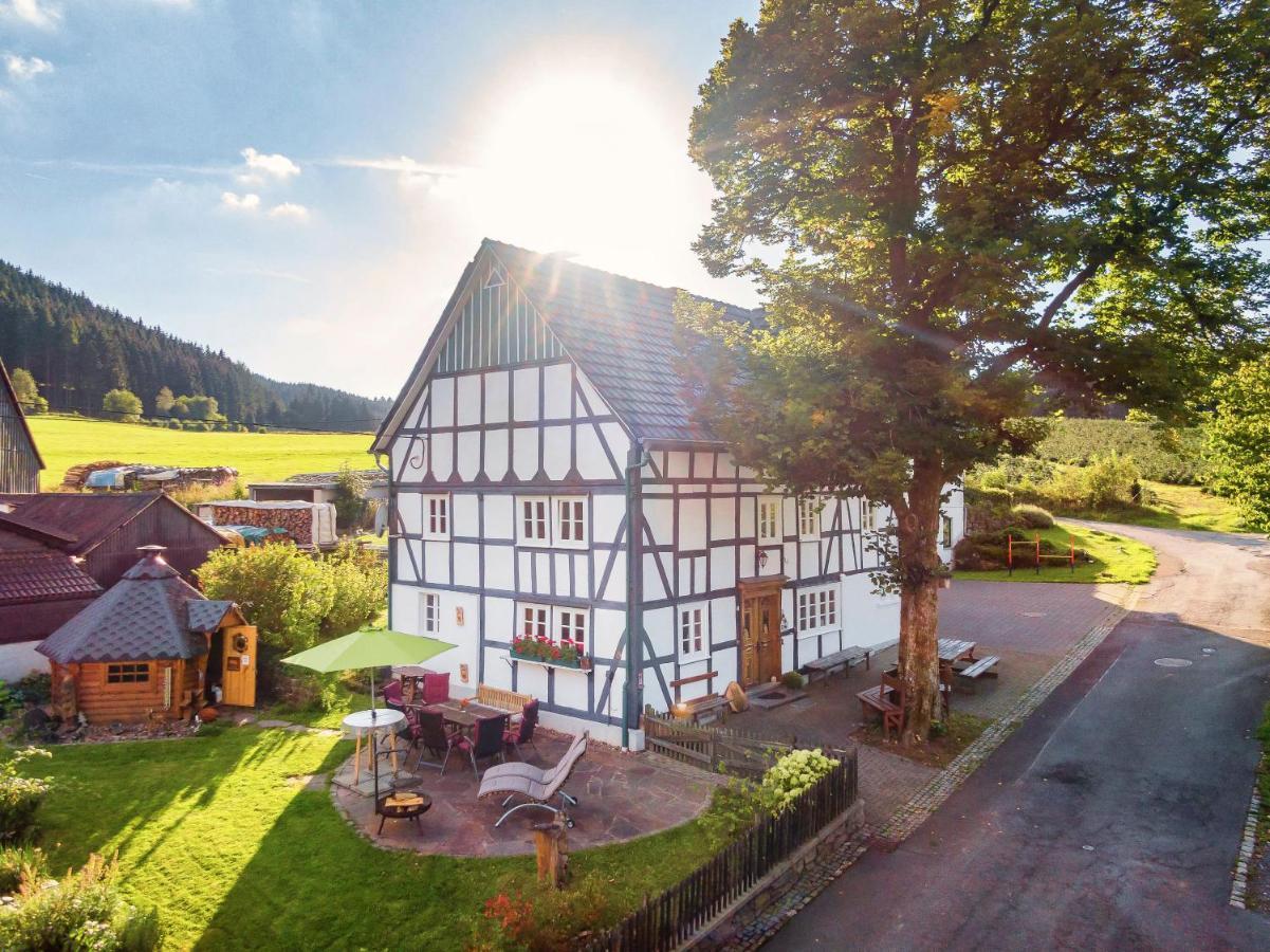 Villa Ortmanns Eulennest Finnentrop Esterno foto