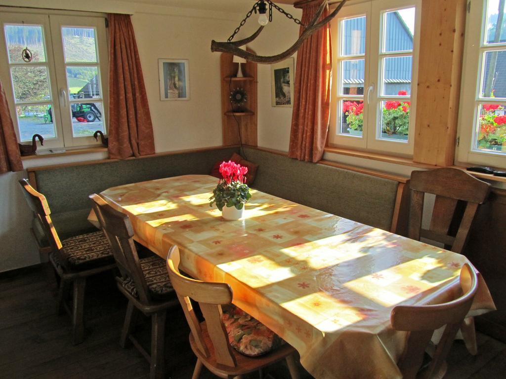 Villa Ortmanns Eulennest Finnentrop Esterno foto
