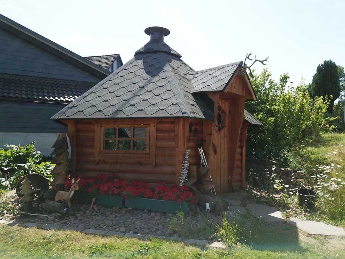 Villa Ortmanns Eulennest Finnentrop Esterno foto